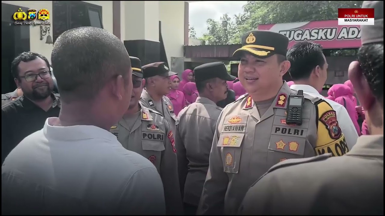 Kapolres Mojokerto Kota melaksanakan kunjungan kerja ke Polsek Jetis.