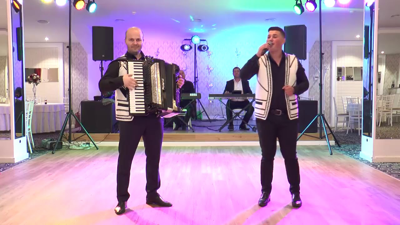 Formaţia Unic Show ( Târgovişte ) - Izvoraş curgând la vale