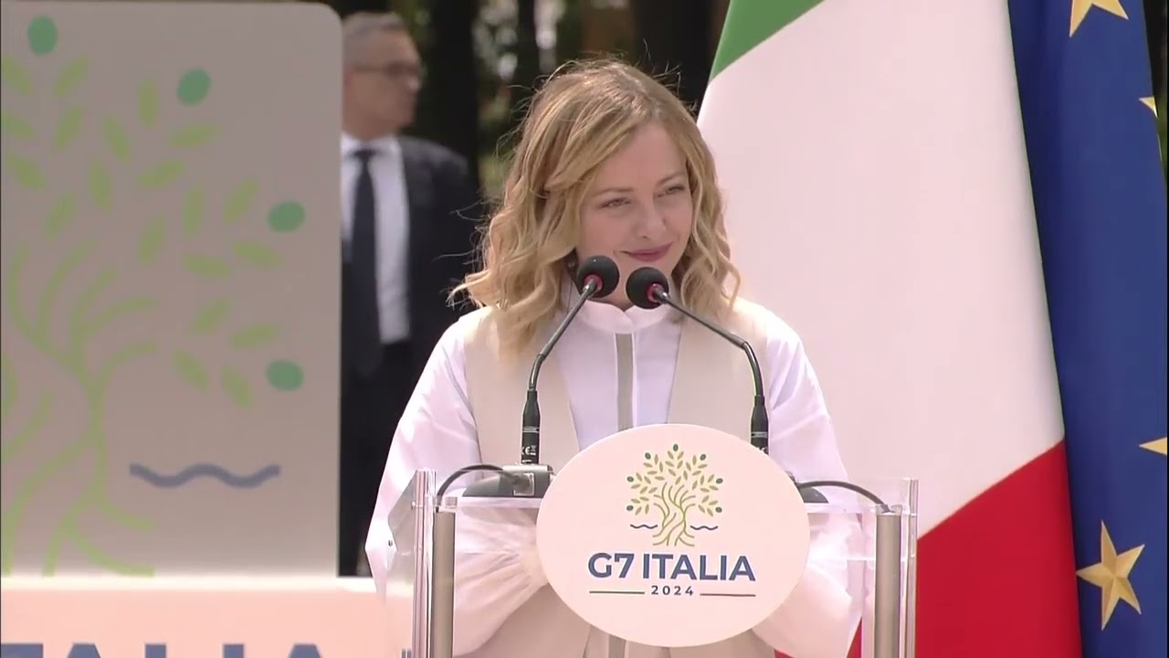 Il Presidente Meloni interviene all'inaugurazione del centro sportivo a Caivano