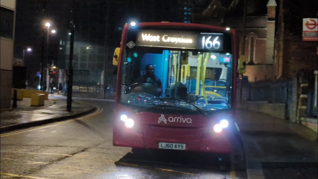 Journey on ADL Enviro200 Arriva London ENL72 on the route 166