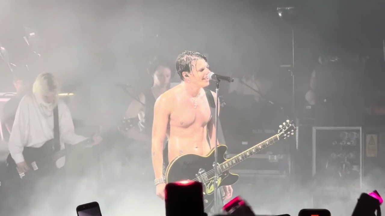 Yungblud - Ghosts + Zombie - Toronto September 21st 2025