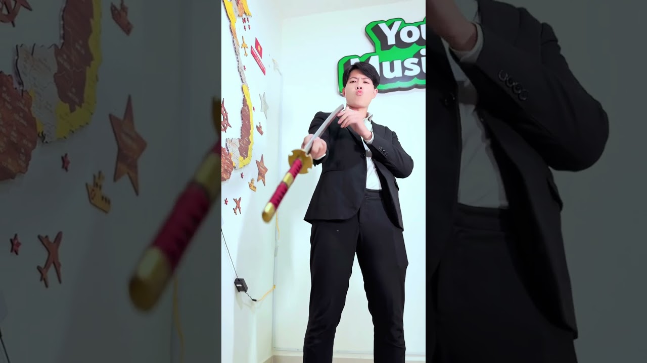 Fake Sword Reveal [KIND LOVE]  #kindlove #hero #funny #kungfu #martialarts #comedy #entertainment