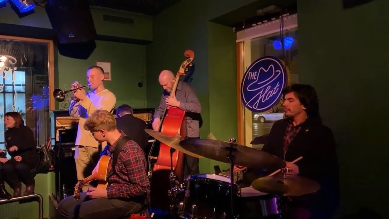 Saturday Night Live in St Petersburg, Russia! Awesome Jazz Jams in The Hat | Live