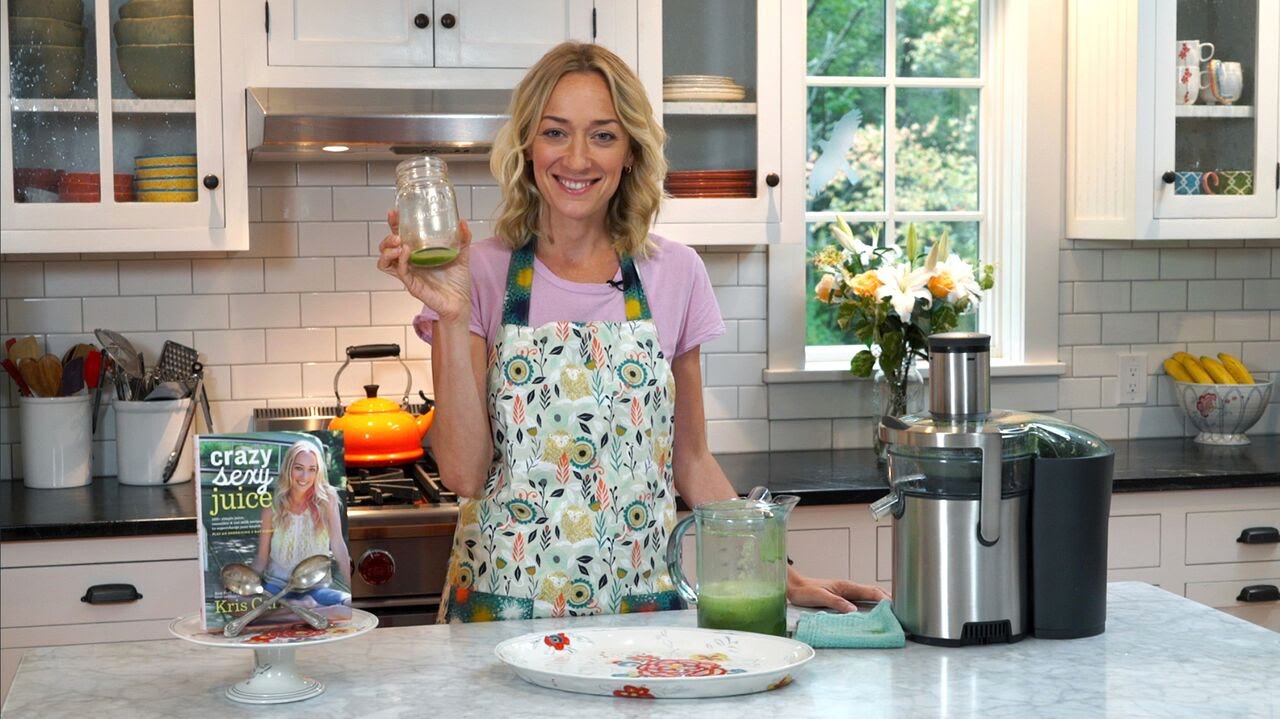 How to Make a Classic Green Lemonade Juice