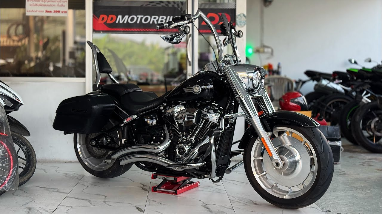 Harley fatboyปี23 114cubic แต่งstage2มาแล้ว ราคา879,000.-
