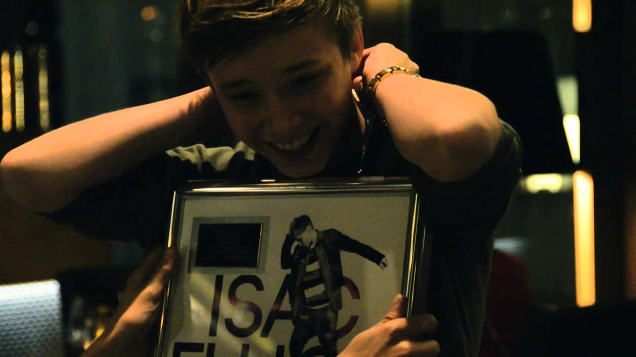ISAC ELLIOT - Waking Up The World