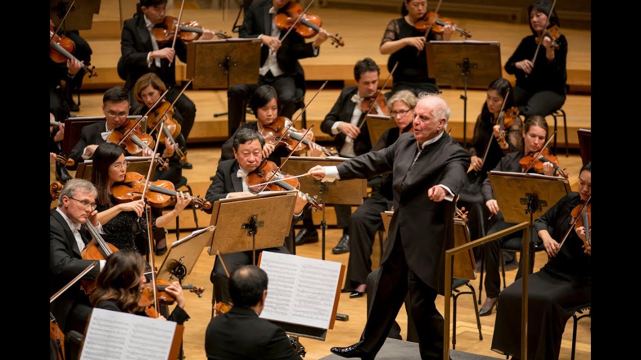 Barenboim Conducts Smetana's Má vlast