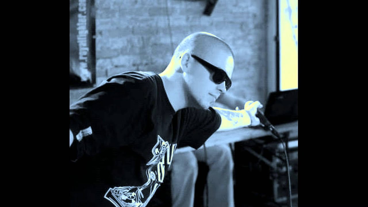 6. MaXoM- Dirty Skit