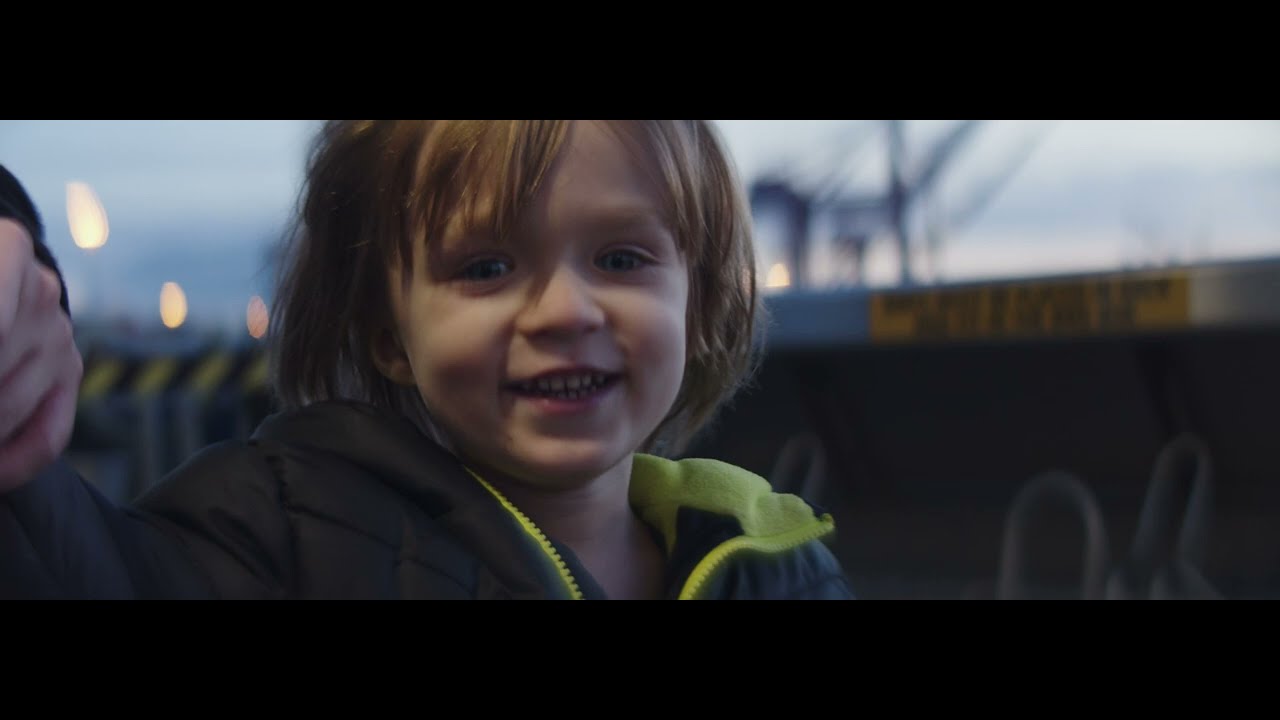 Schneider Anamorphic 25mm f/2 on BMPCC 4K: Crossing the Sound