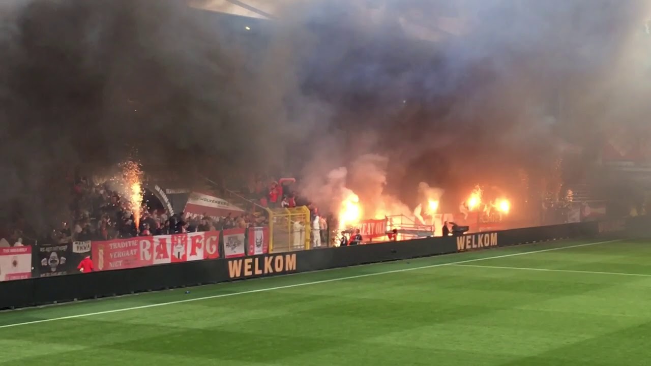 Pyro and Smoke: Royal Antwerp FC - KAA Gent: 16-05-2019