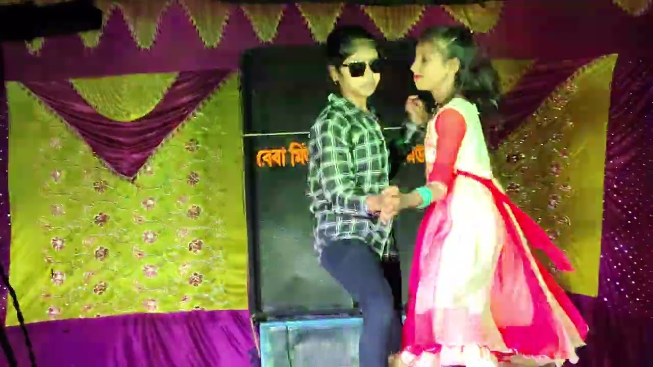তোমার ওই দুটি চোখ নাকি ওই কালো তিল😎💞🧿#youtubevideo #lovely #Vichitra #minister #facebook 😎💞🧿