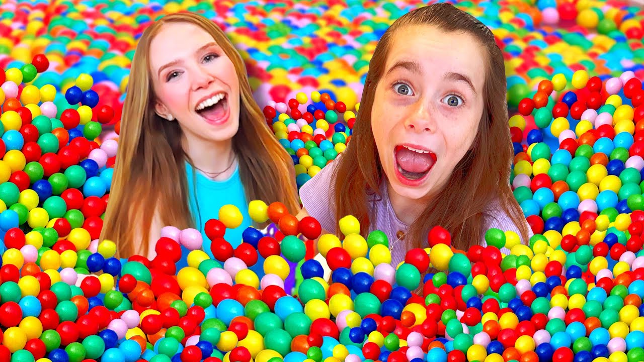 SURVIVING an EXTREME Pool Party!🎉