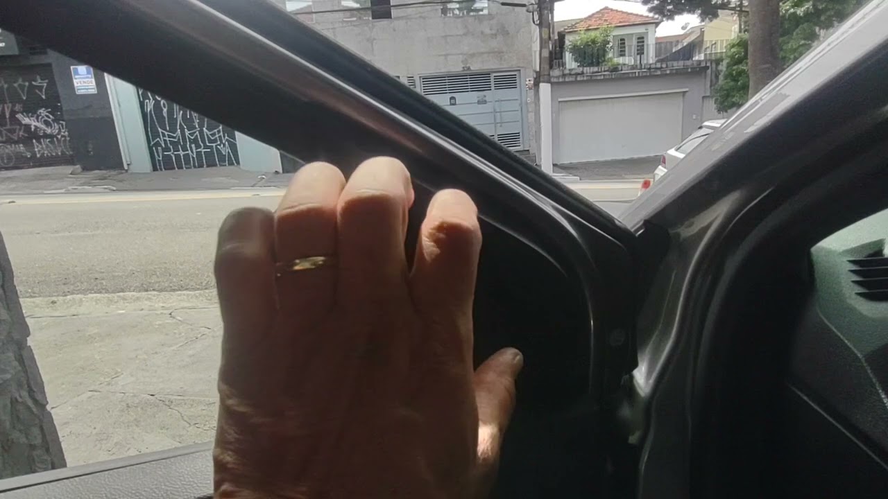 Como retirar forro de porta do  Renault kardian