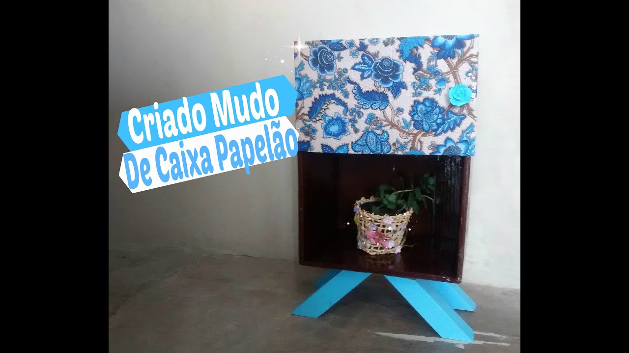 Incr&iacute;vel Criado Mudo feito de Papel&atilde;o / Carla Oliveira