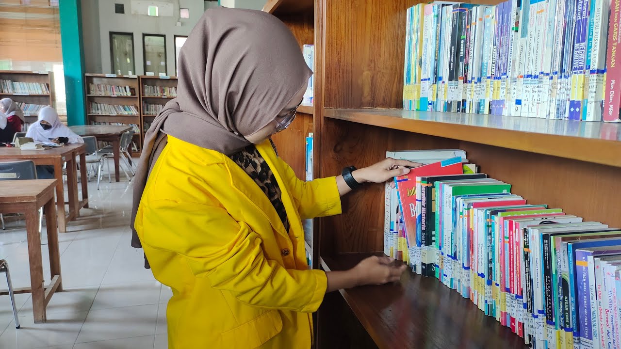 Juara Lomba Resensi novel Dilan 1990