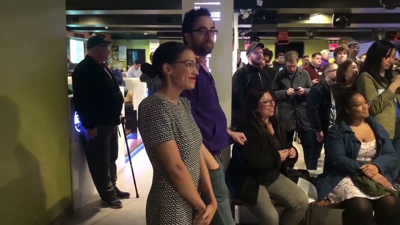 Kate Mulgrew surprises Alexandria Ocasio-Cortez at a campaign volunteer event