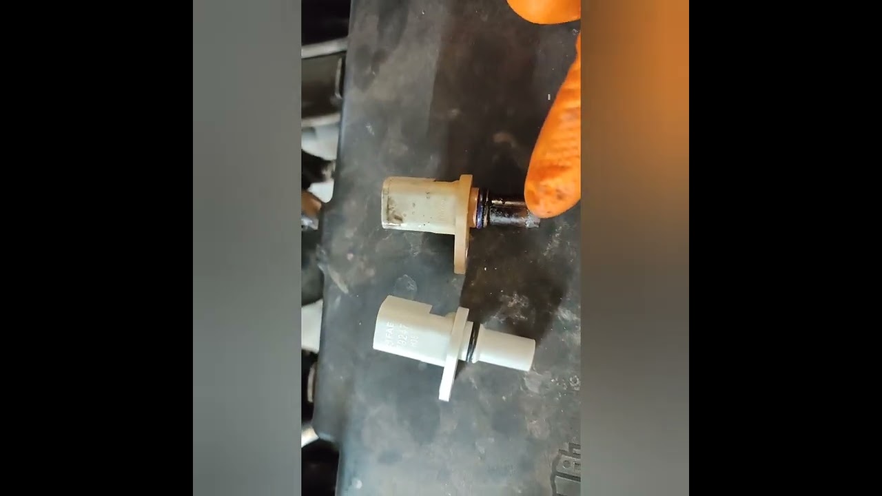 Mazda BT-50 3.2L engine cranks won't start, cam angle sensor failed