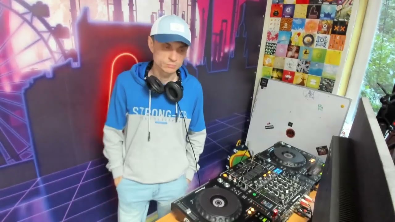 Челябинская радиостанция "L" радио. Электронная музыка 24 часа Телефон 8 800 201 55 45