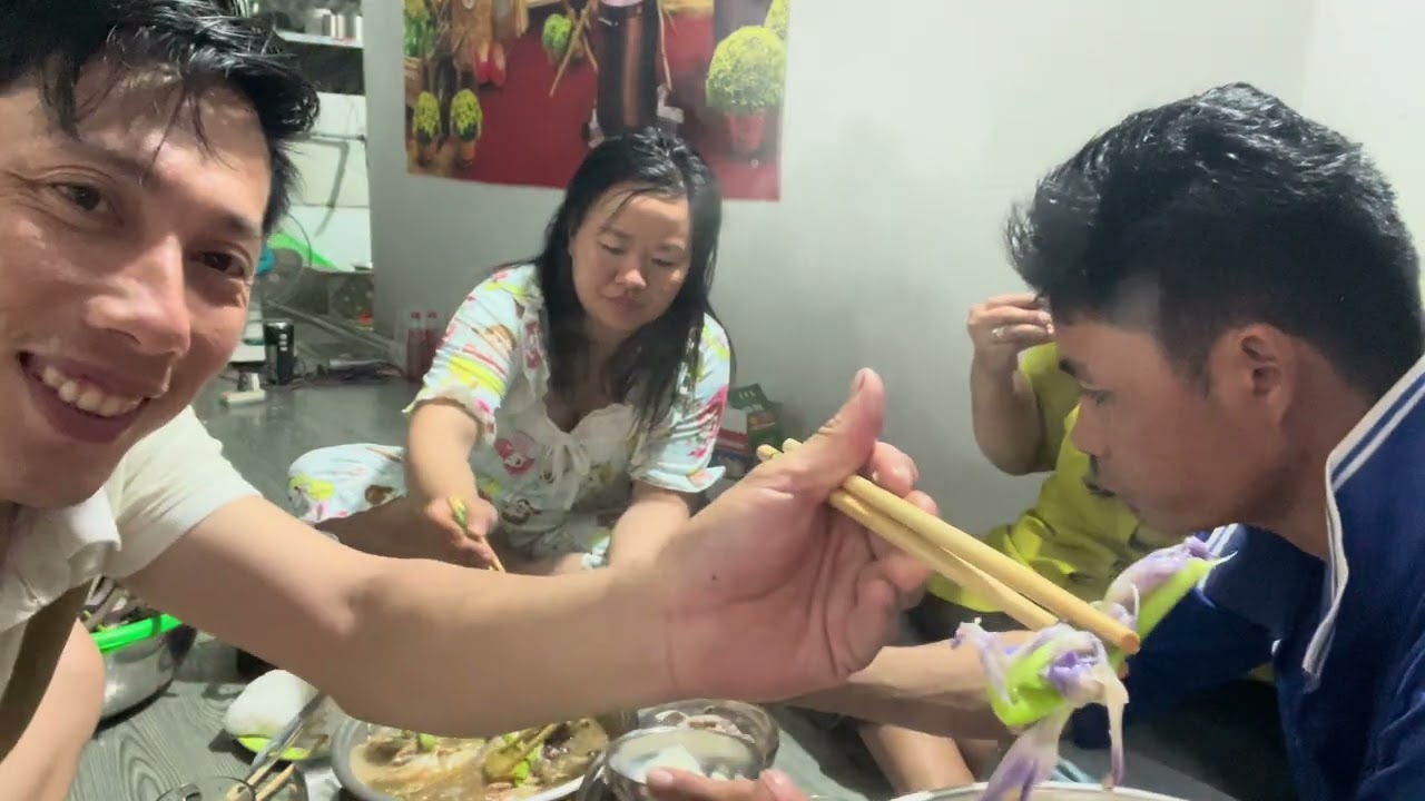 bông lục bình an với  lau mam tuyệt vời 