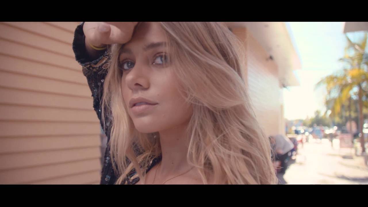 Savi ft. Bryce Fox - Breathe It In (Official Music Video)