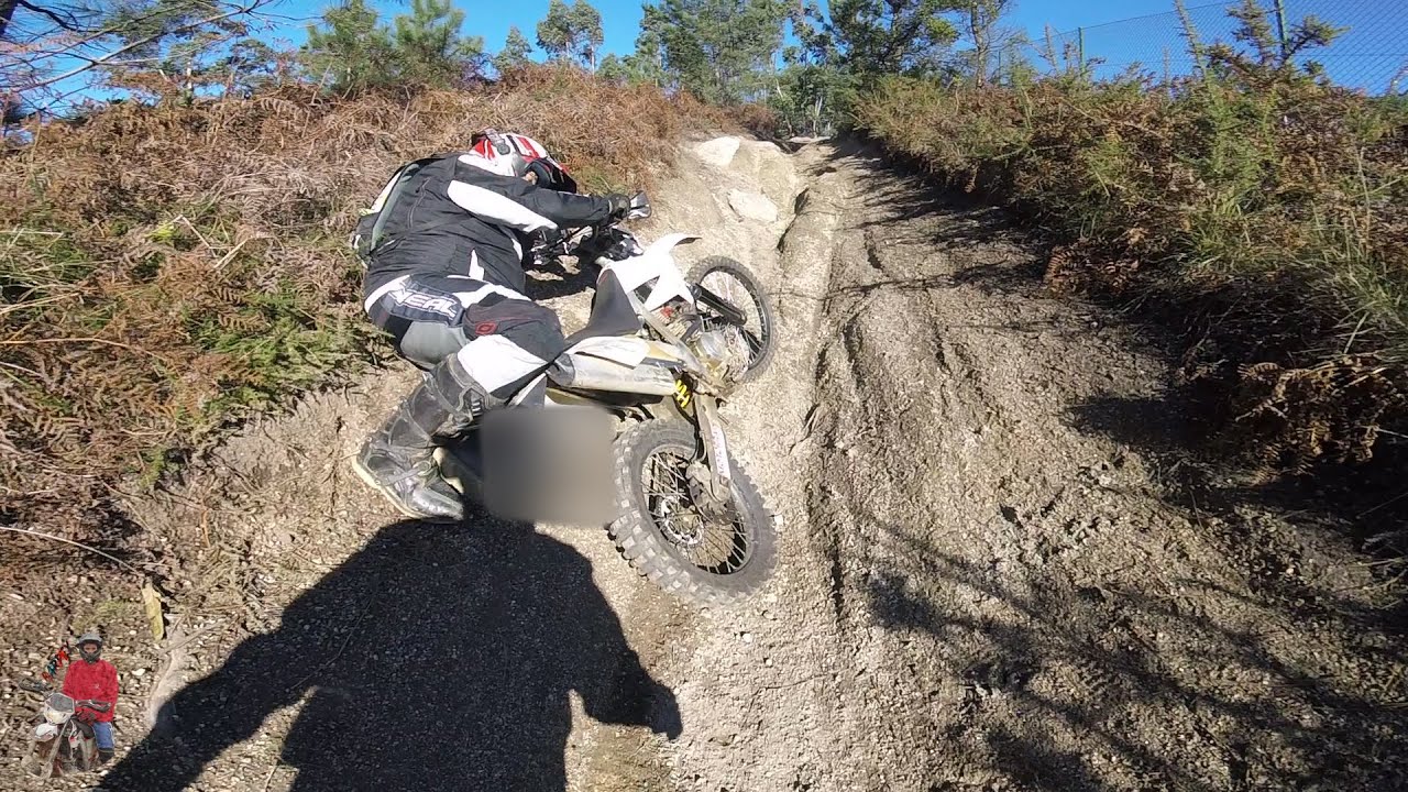 AJP PR5 250 E PR3 200 A FAZER ENDURO POR SEROA