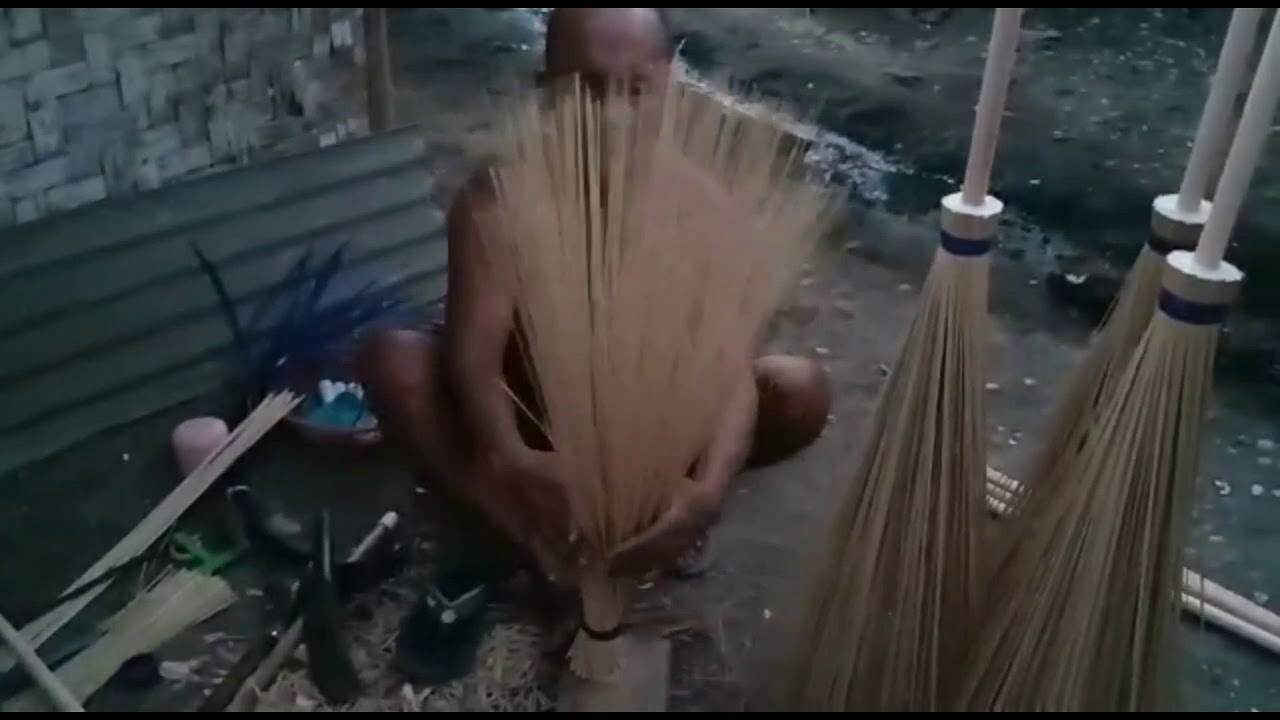 kerajinan sapu lidi dari Cilacap,berkualitas mudah untuk di buat.