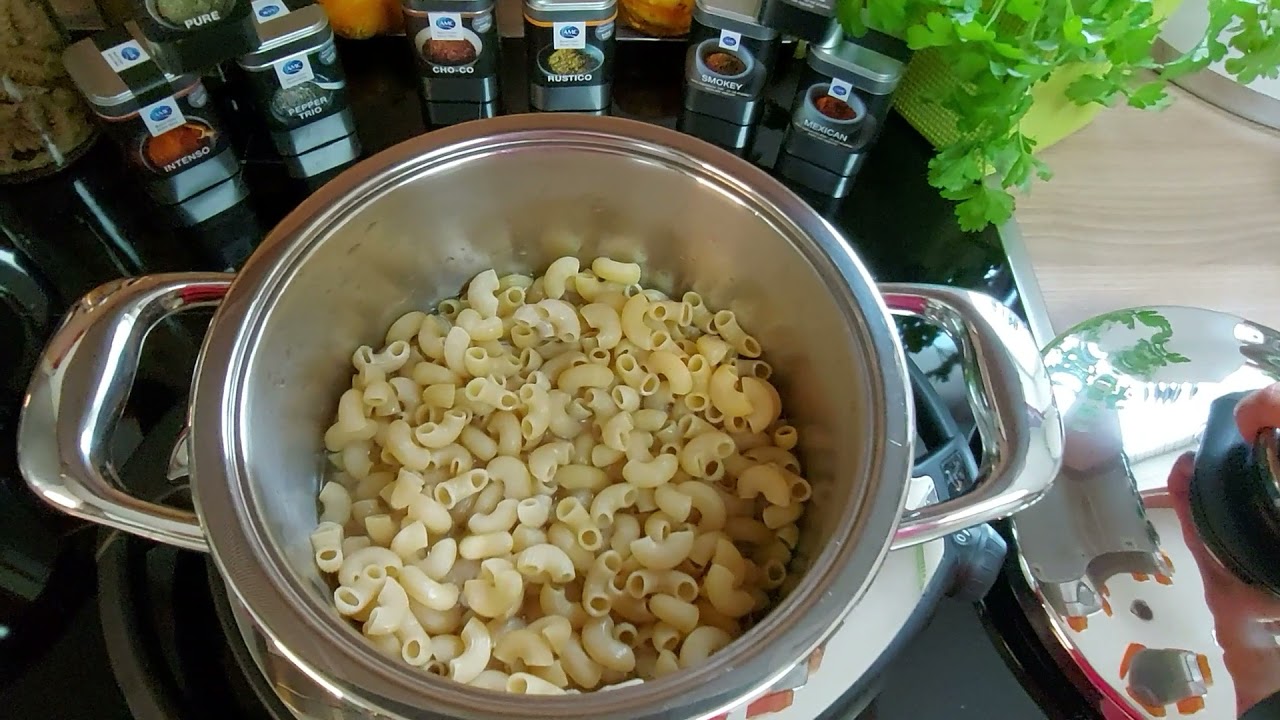 Basisküche Nudeln in AMC