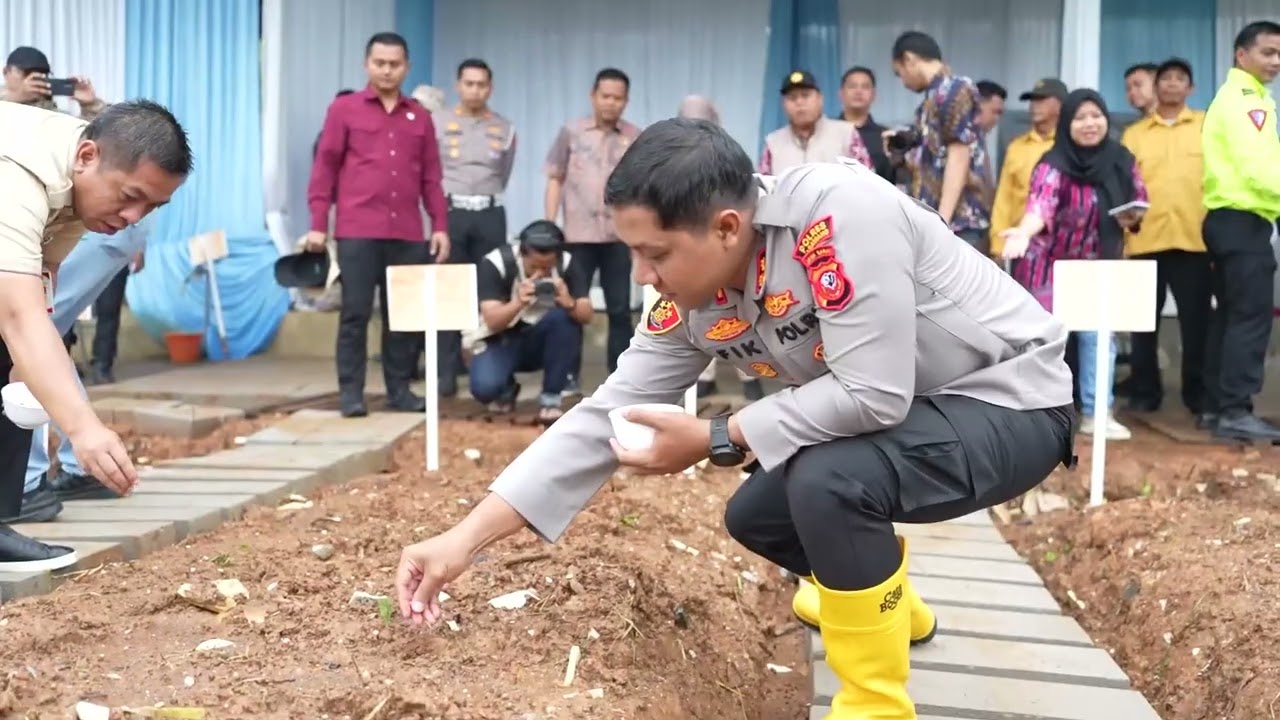 Penanaman Jagung Serentak Polres Jajaran Polda Jabar