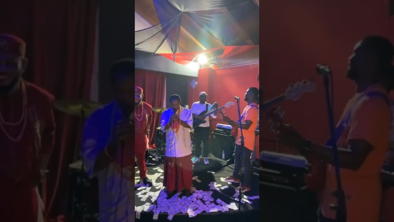 pa Monday edo full performance live in Padova city italy