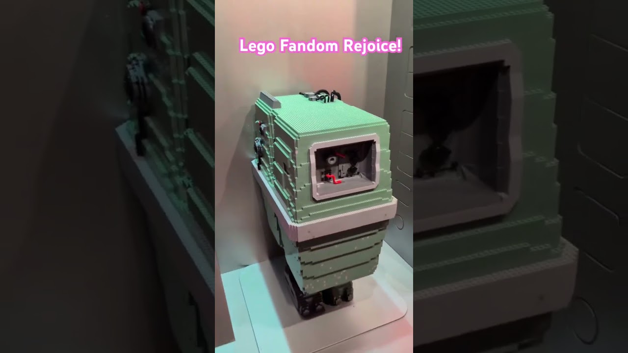 The world&rsquo;s first LEGO Star Wars Exhibit,Melbourne! #LEGOStarWars #StarWars #starwarscelebration