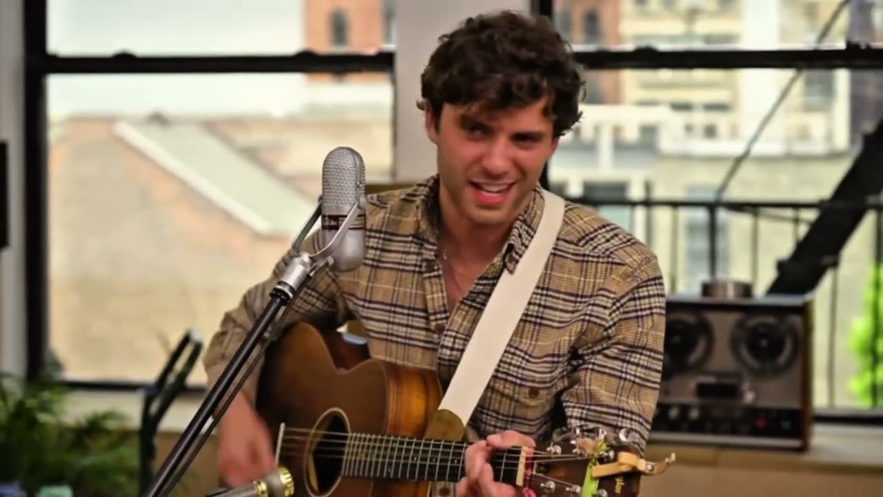 Mark Ambor | Covering &ldquo;Risk&rdquo; by Gracie Abrams; Public Opinion NYC