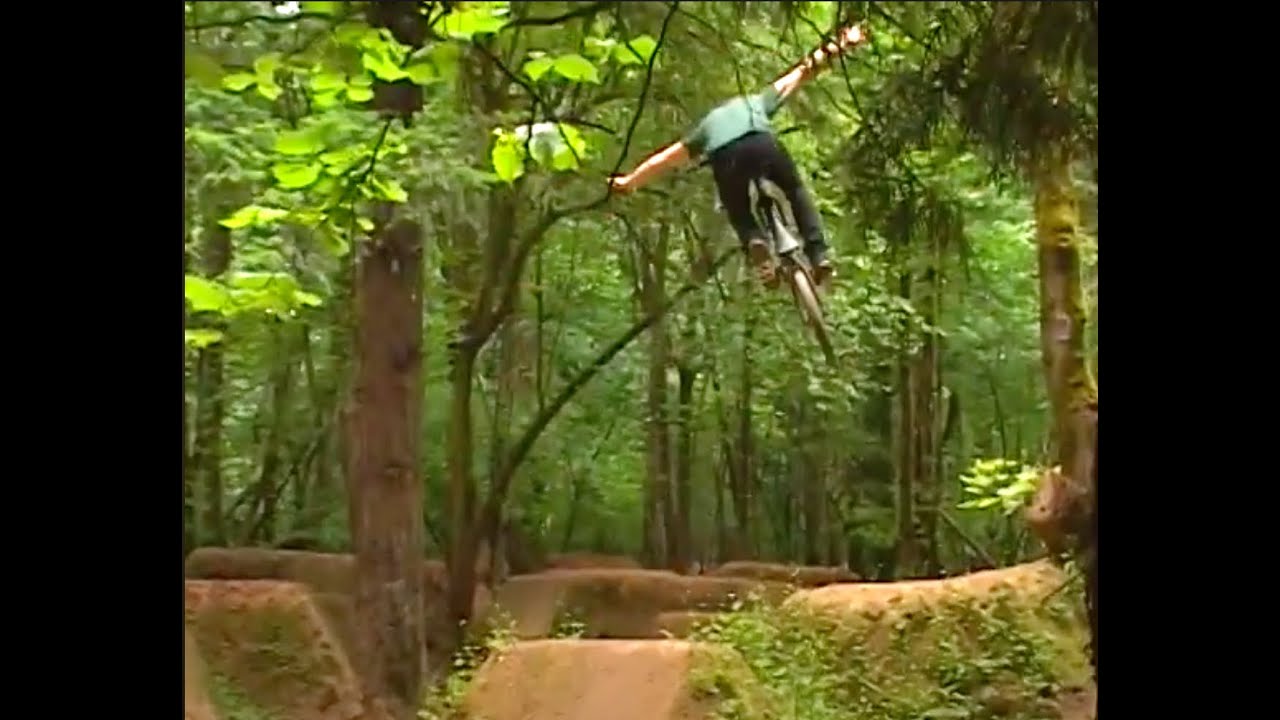 PDXBMX Files #20 // Roman Tencza & Friends Rip The Grotto Trails // 2008