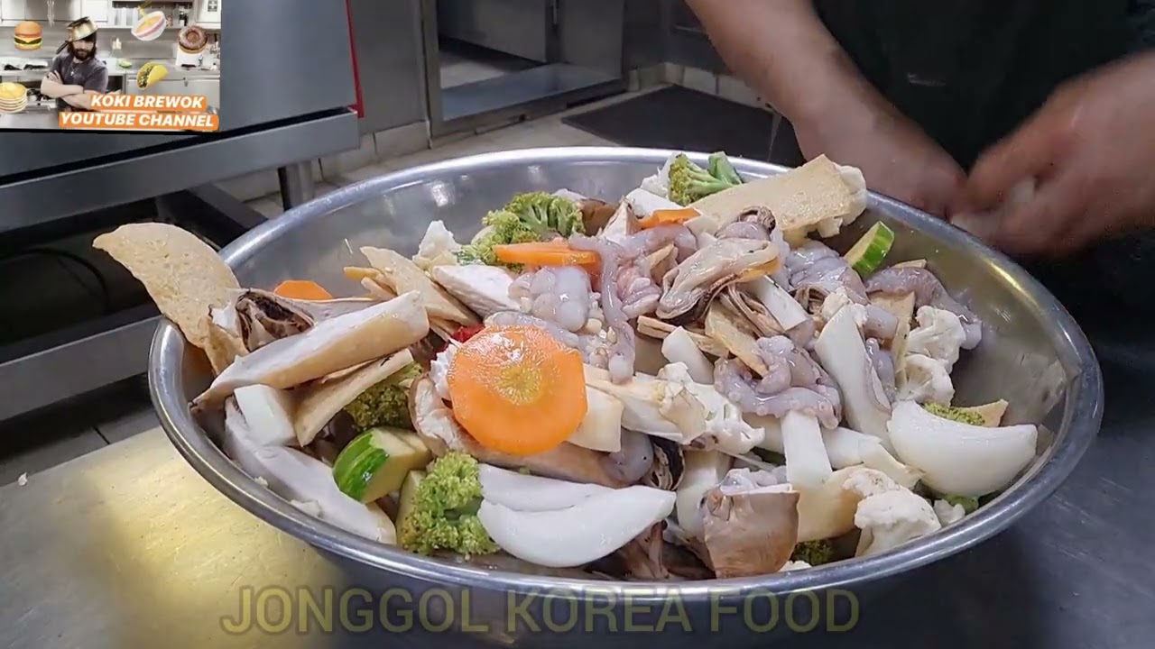 JONGGOL MENU KOREA SPESIAL FOOD,MAKAN DIATAS MEJA NYA