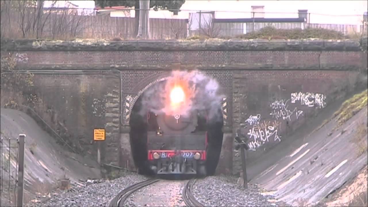 R707 climbs through the South Geelong Tunnel 2/6/13
