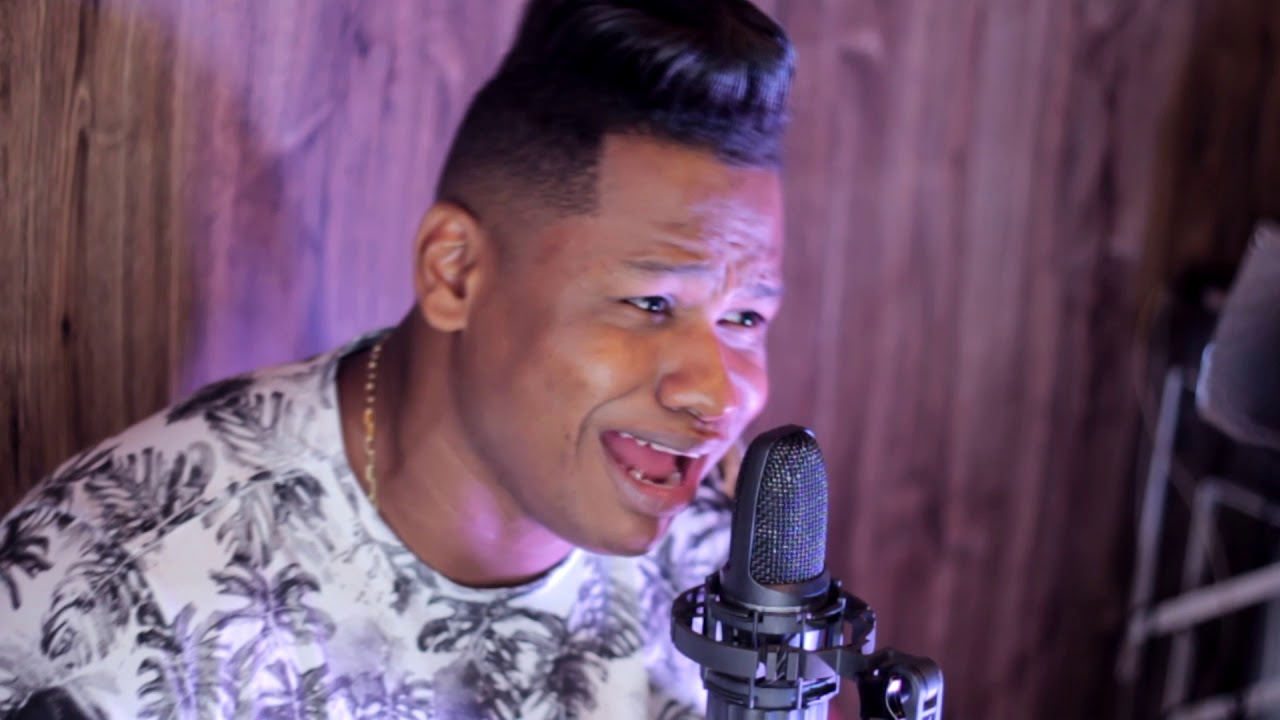 Junior Marques - Tentando Te Encontrar