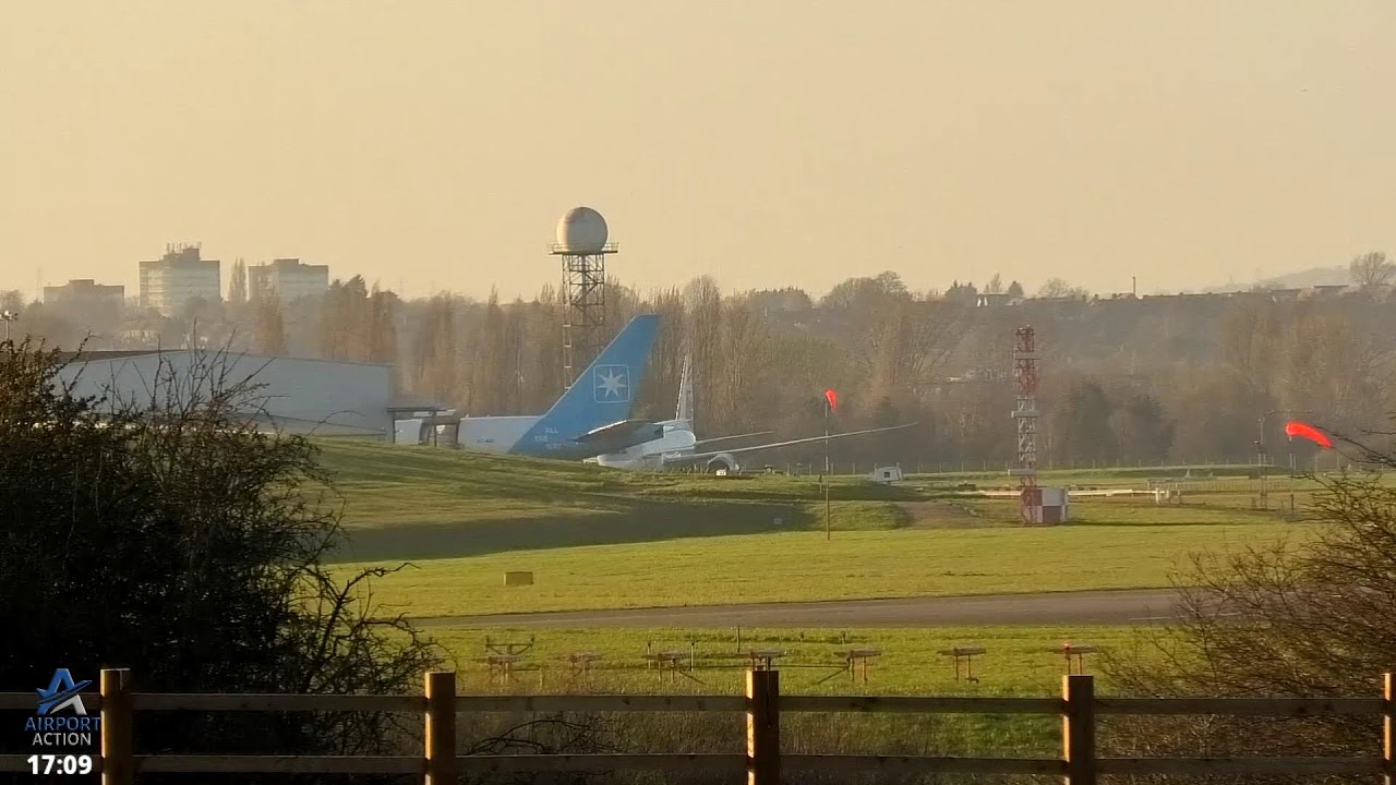 Birmingham Airport Live ✈️