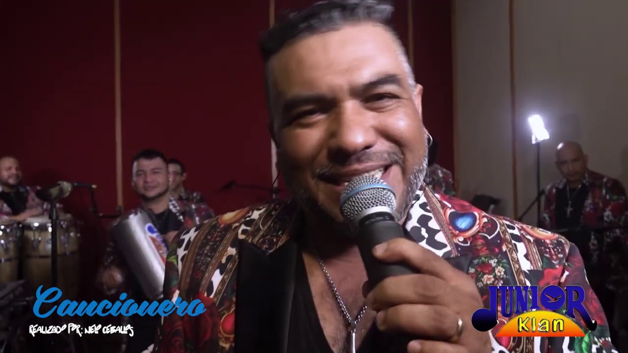 Junior Klan durante la participación Virtual en aniversario de la Z FM  2020