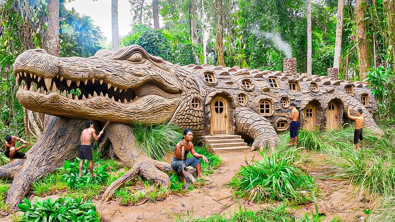 200 Days Building an Off-Grid Crocodile House inside a Tree on a Swamp Island Using Primitive Tools
