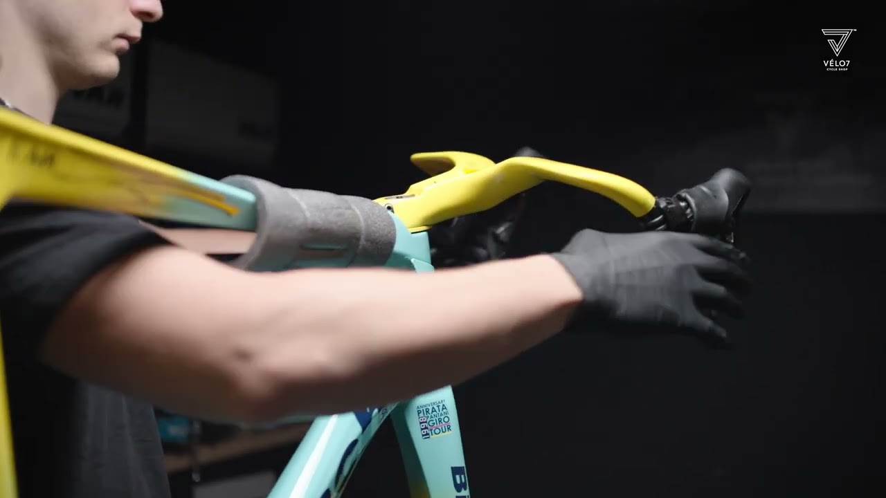 VELO 7 Bianchi Pirata Pantani 4K