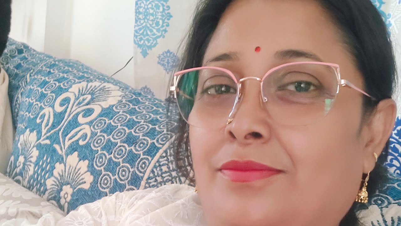 ইচ্ছে করে আবার সেই পুরনো দিনের ফিরে যেতেBanani's insideout is live
