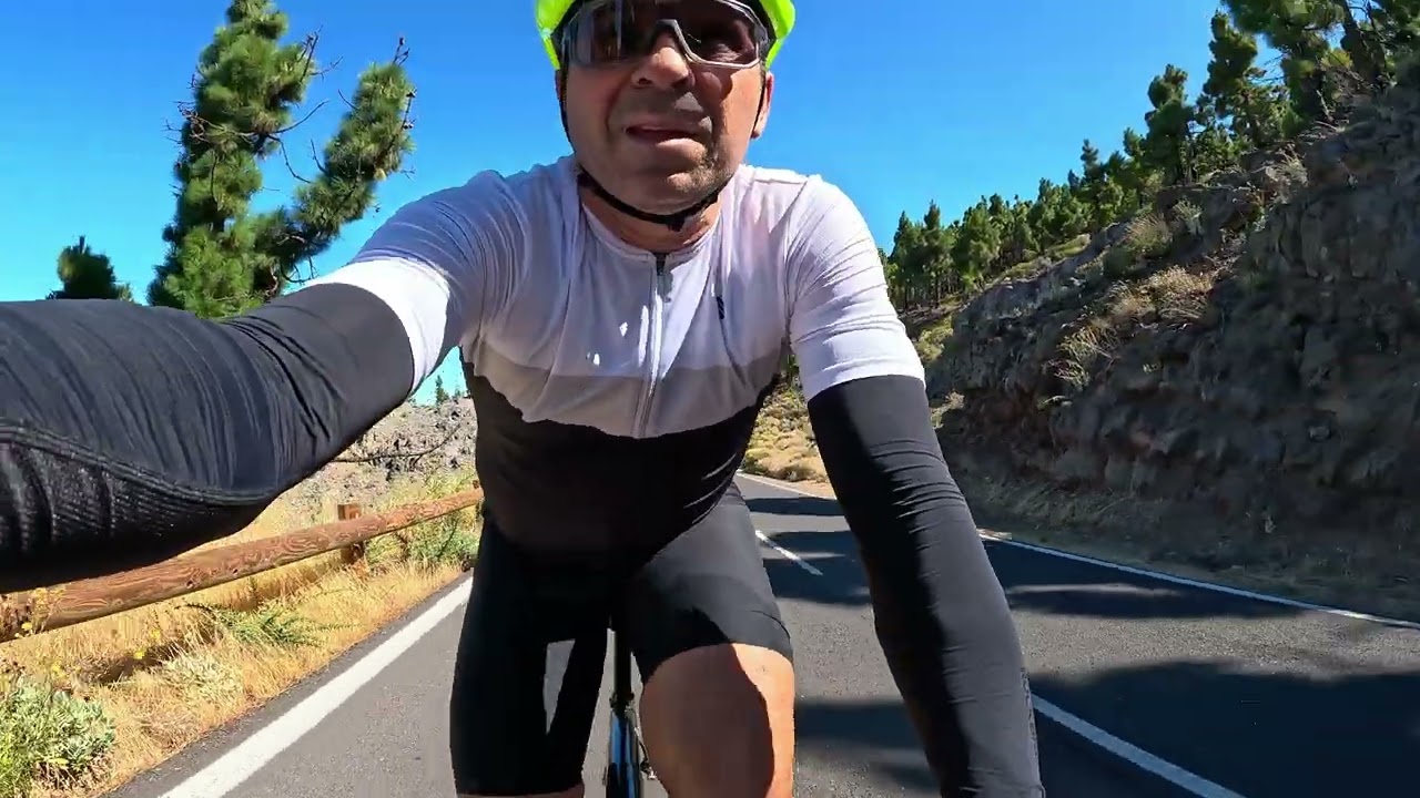 Ciclismo Tenerife GoPro Hero 11 2000 metros de desnivel acumulado.