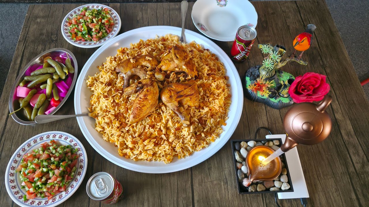 كبسة دجاج بتشهي😋😘من تحت دياتي👏جربوها على طريقتي حتعشقوها🤩جمعتكم مباركة💐وتقبل الله منا ومنكم الطاعات🤲
