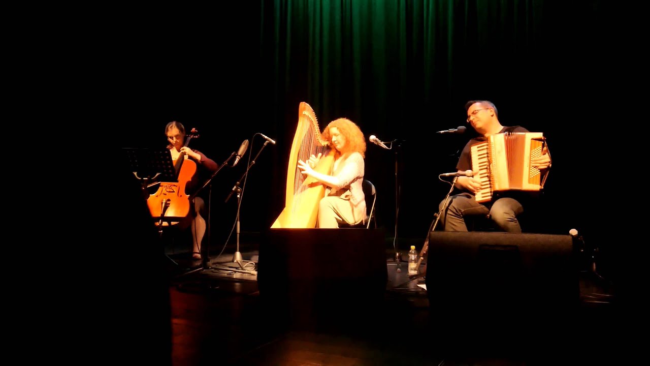 Triona Marshall, Martin Tourish & Sheila Nesbitt,  The Road Home.