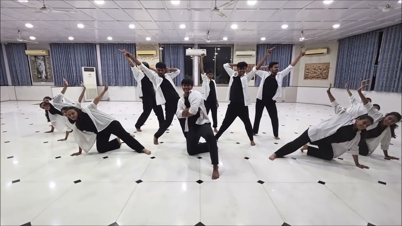 THE ENTERTAINERS SENIOR LARGE GROUP SHOWSTOPPER | DANCE WORLD CUP INDIA QUALIFIERS 2026
