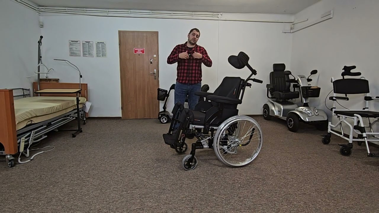 W&oacute;zek inwalidzki specjalny MULTIFUNKCYJNY NETTI 4U CE PLUS. Tłumaczymy refundację NFZ, PFRON.