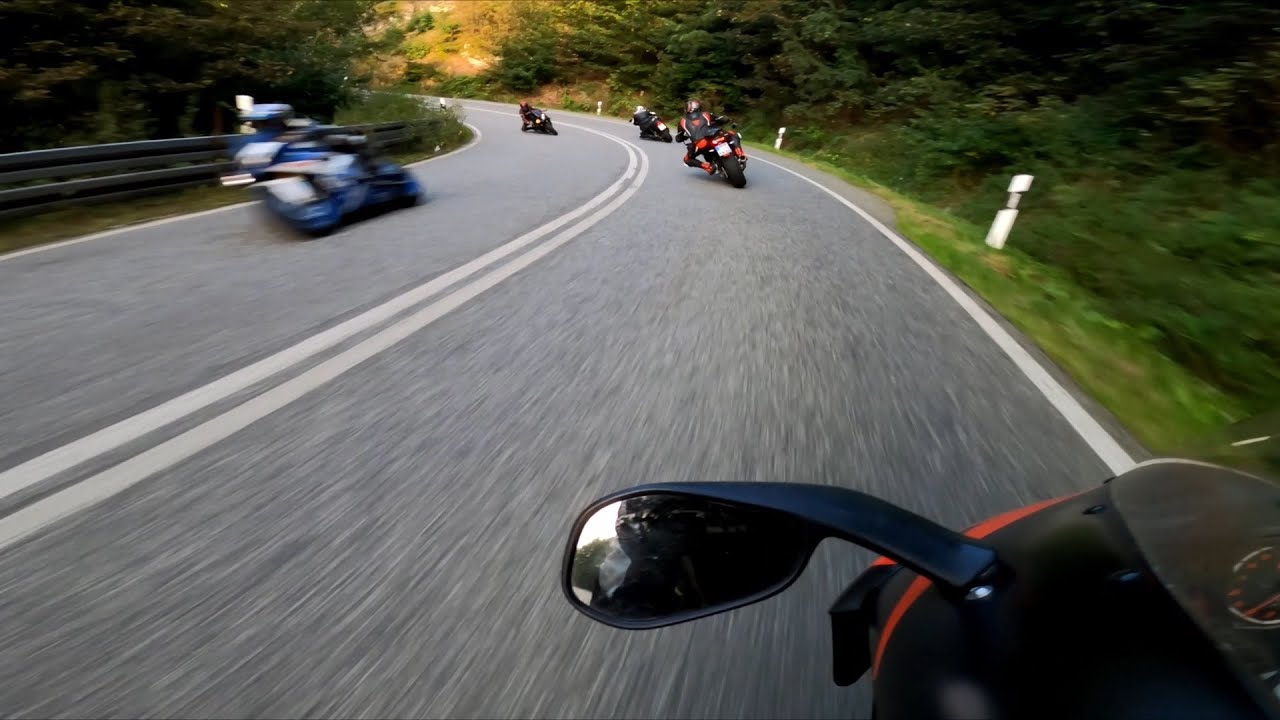 Aprilia RSV Mille chasing Fast MT-10 at Kyffhäuser | QD Exhaust | RAW Sound