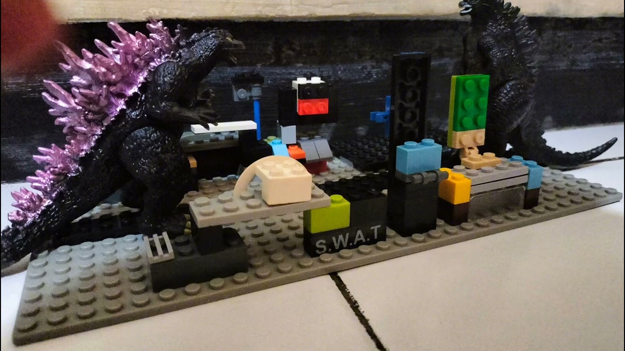 Godzilla 2000 vs Godzilla 2014 #godzilla #fanszilla