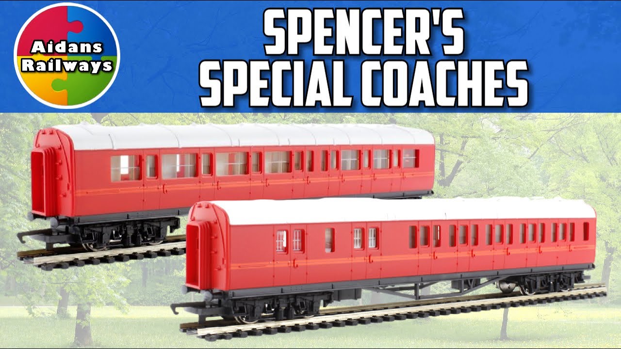 Spencer's Special Coaches from Hornby | Unboxing and Review