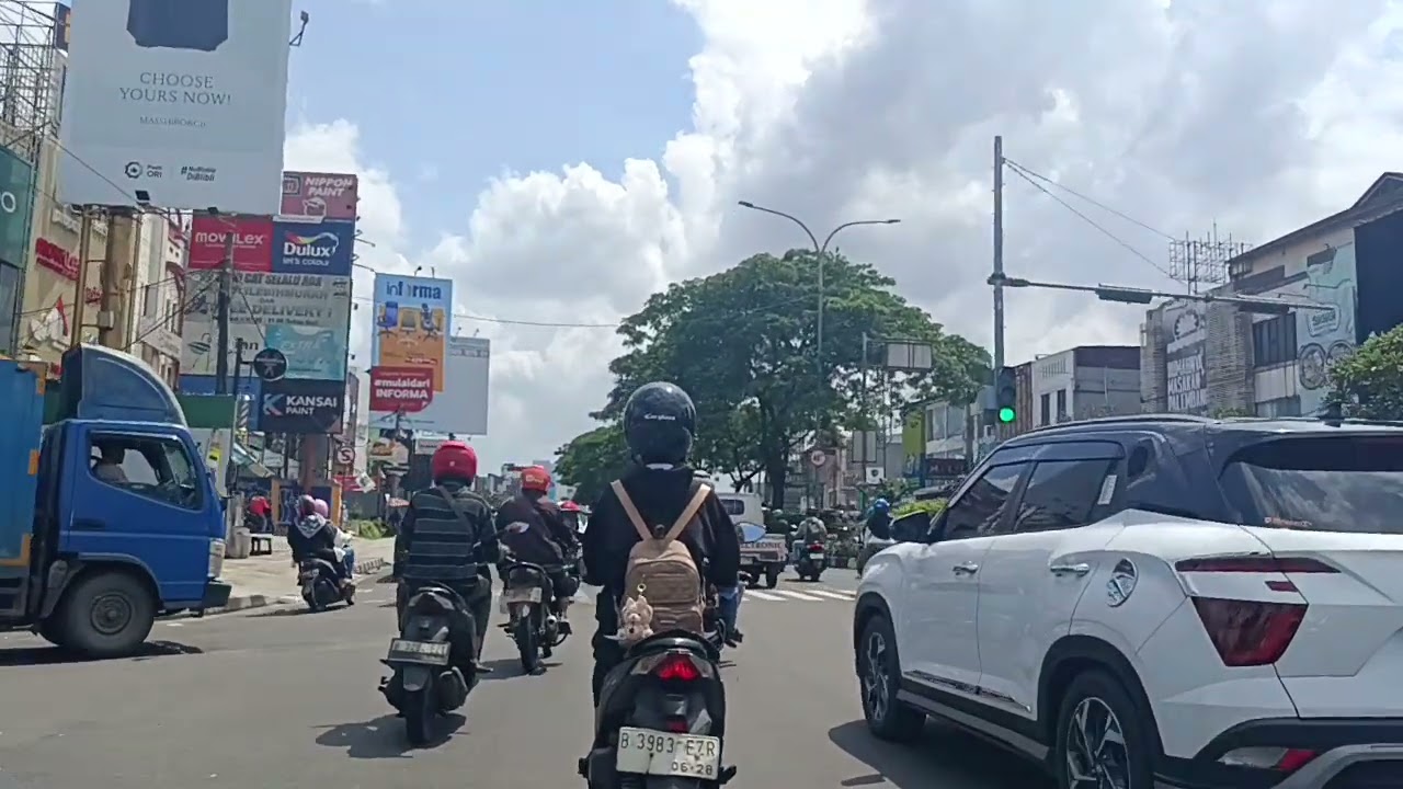 Road trip at depok City west java Indonesia kelapa 2 margonda Boulevard GDC street