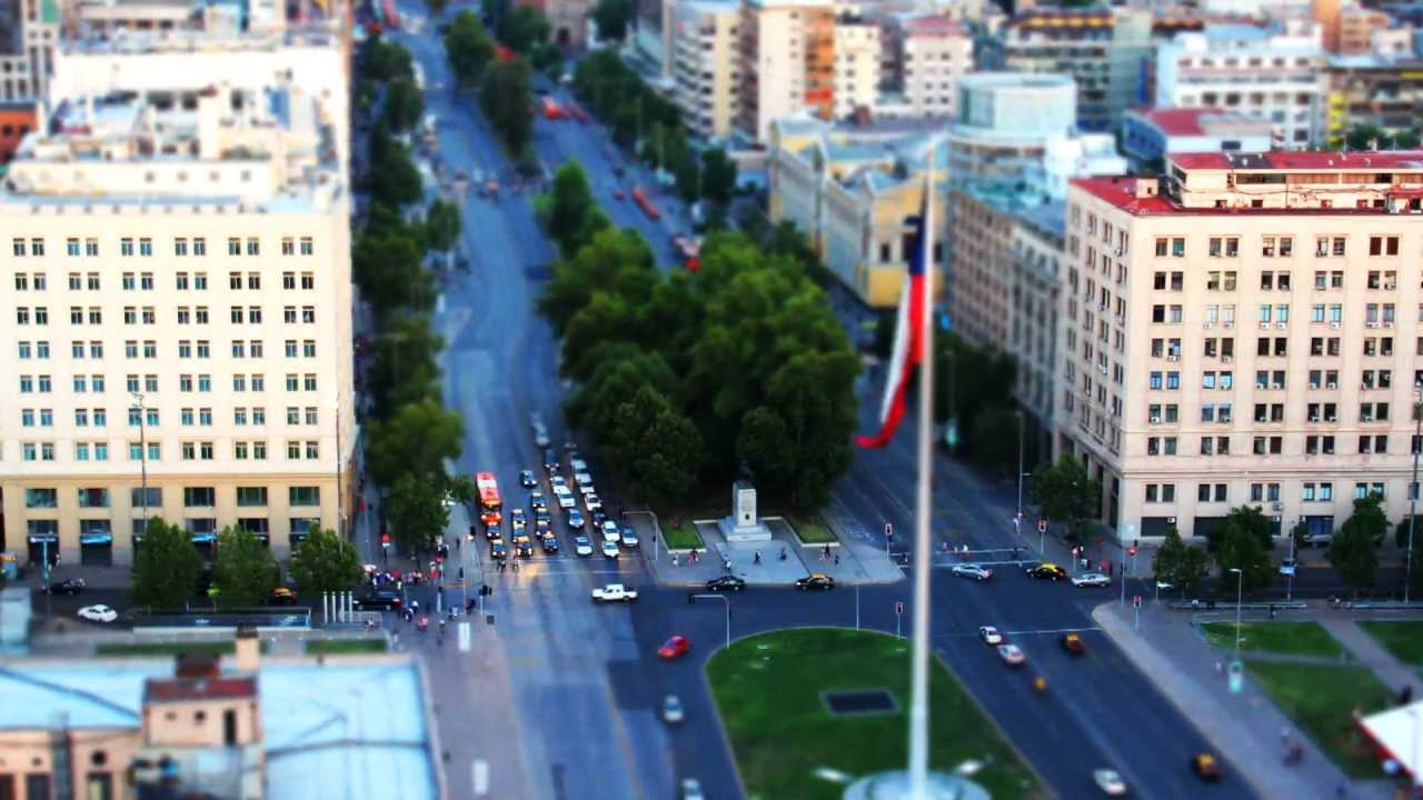 Fiesta A&ntilde;o Nuevo 2013 Torre Entel - Tilt Shift